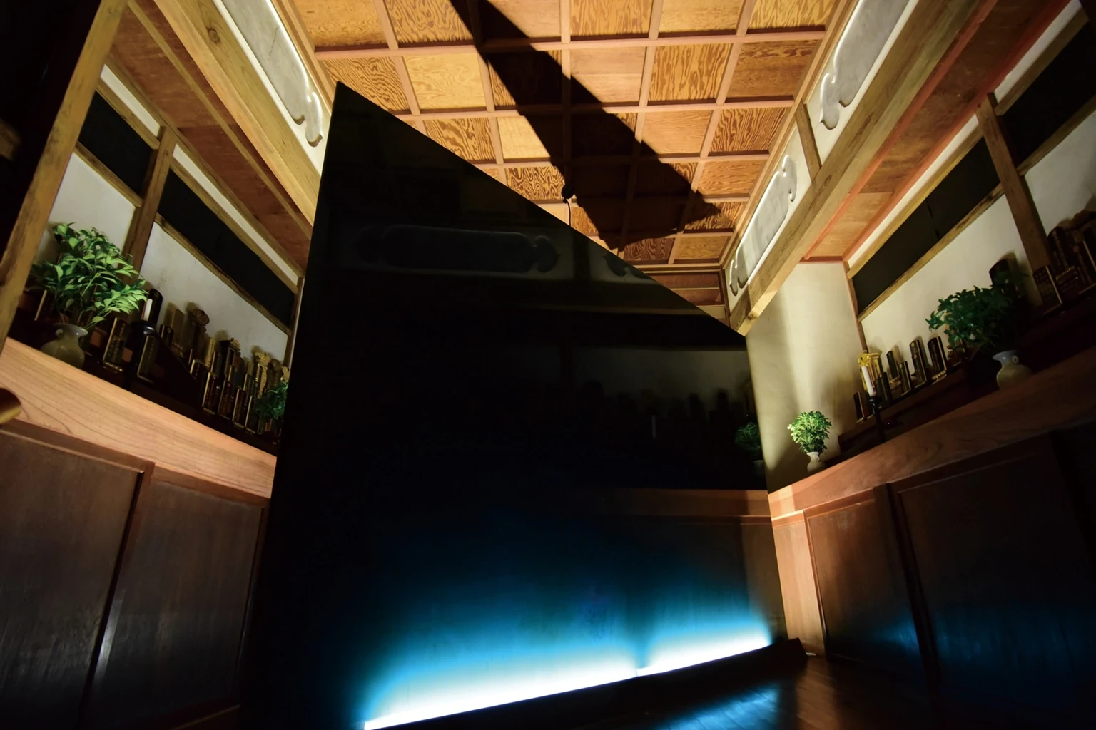 Installation view of Scars of the Peninsula at Keigetsuzan Chokoji Temple, 2015